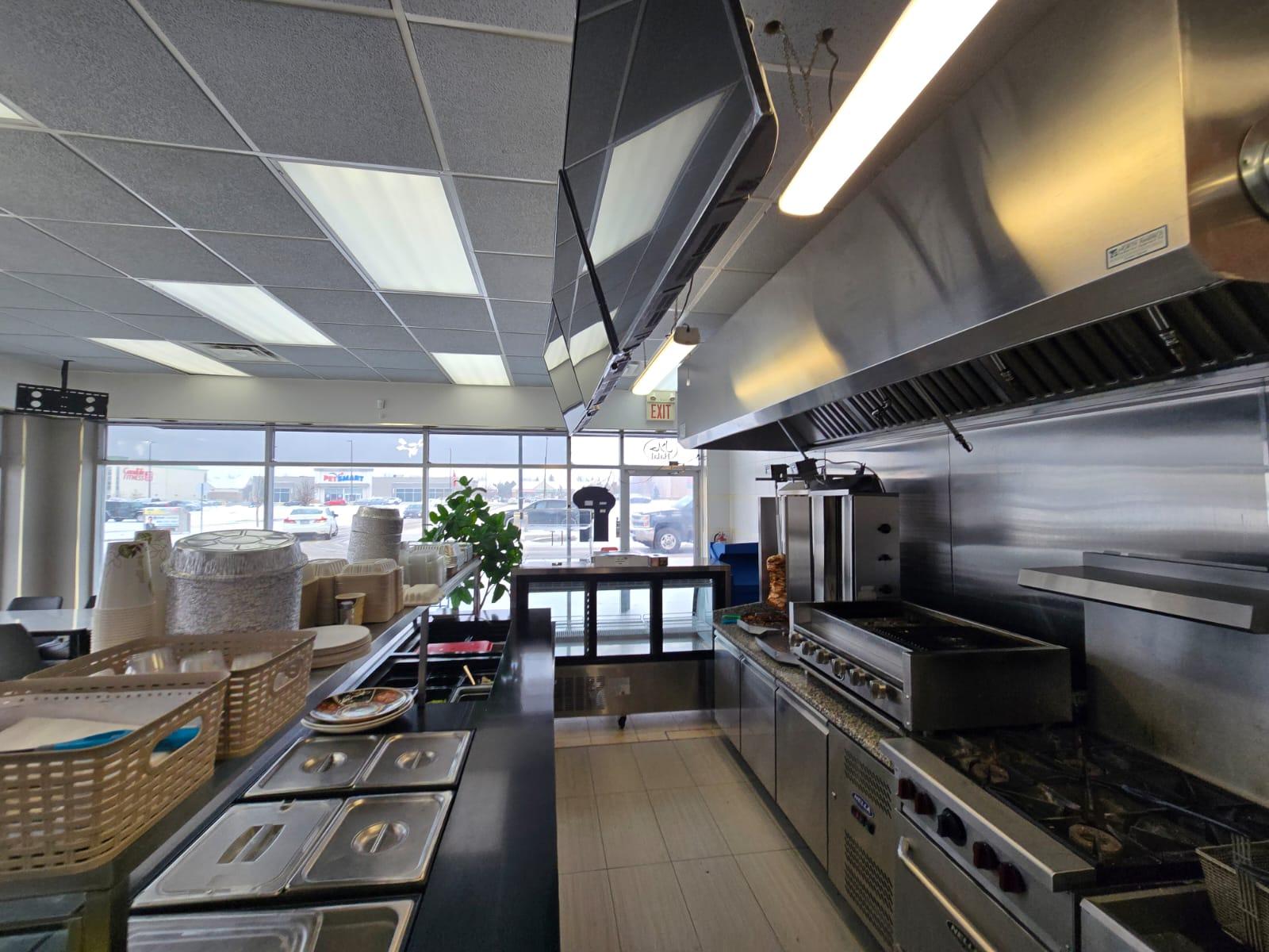 15440 BAYVIEW AVE, AURORA, 0 , 0 ,0,Restaurant,For Sale,BAYVIEW AVE,0,1199