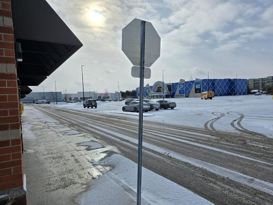 15440 BAYVIEW AVE, AURORA, 0 , 0 ,0,Restaurant,For Sale,BAYVIEW AVE,0,1199