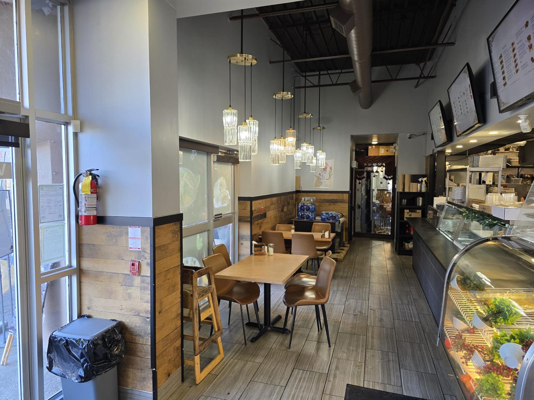 200 JOHN ST, OSHAWA, 0 , 0 ,0,Restaurant,For Sale,JOHN ST,0,1200