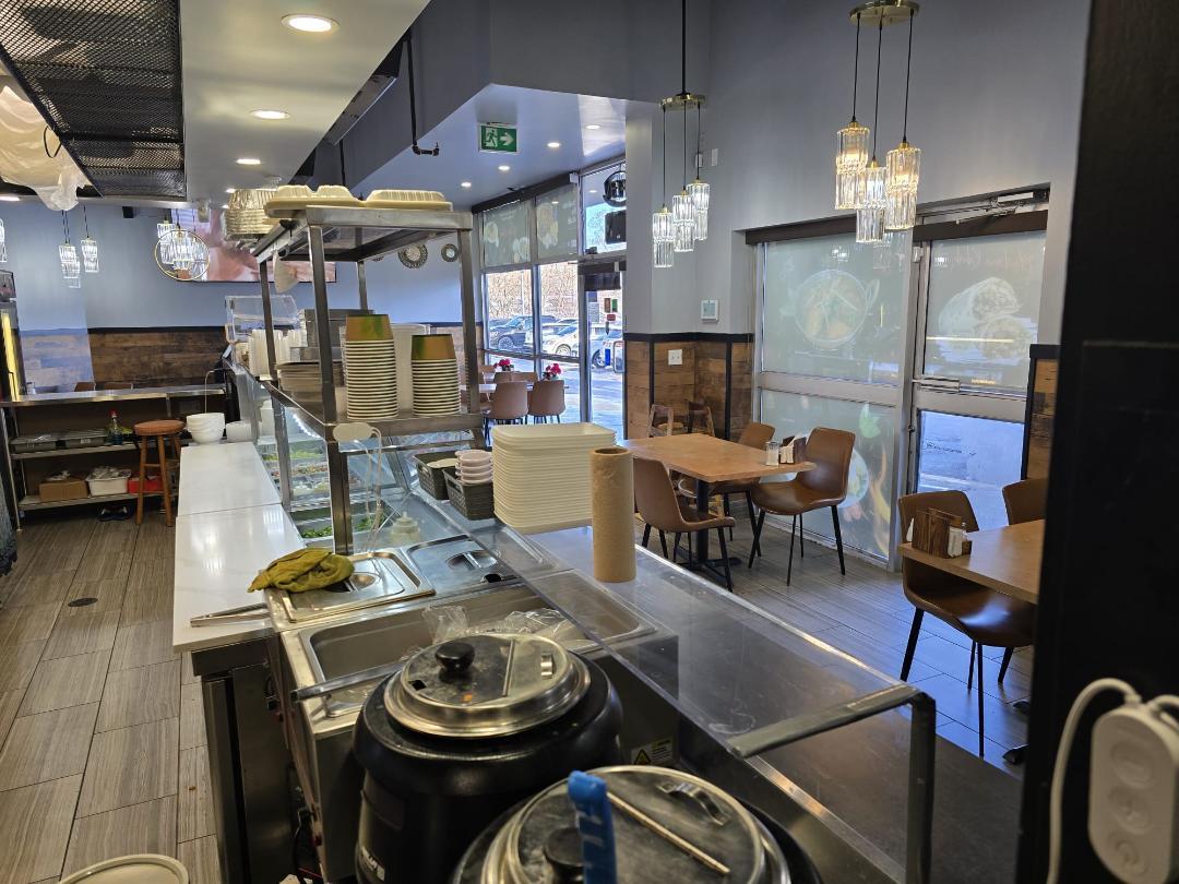 200 JOHN ST, OSHAWA, 0 , 0 ,0,Restaurant,For Sale,JOHN ST,0,1200