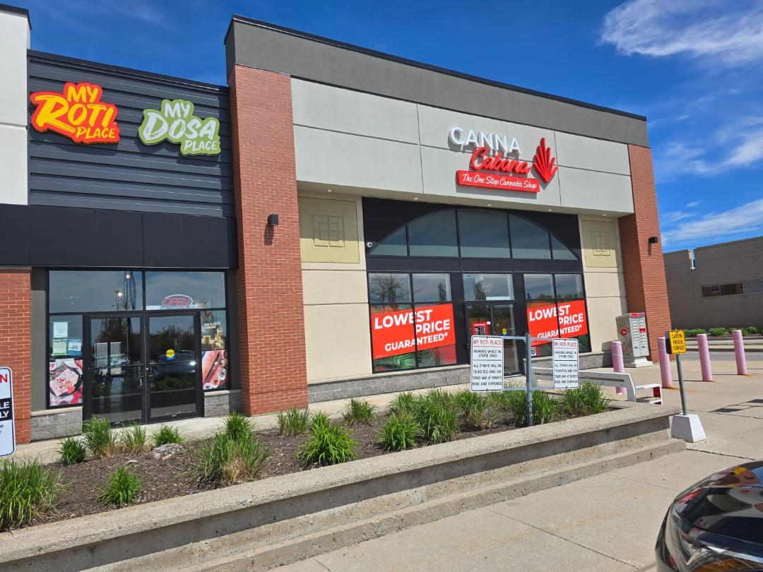 170 KINGSTON RD E UNIT B3, AJAX, 0 , 0 ,0,Restaurant,For Sale,KINGSTON RD E UNIT B3,0,1201