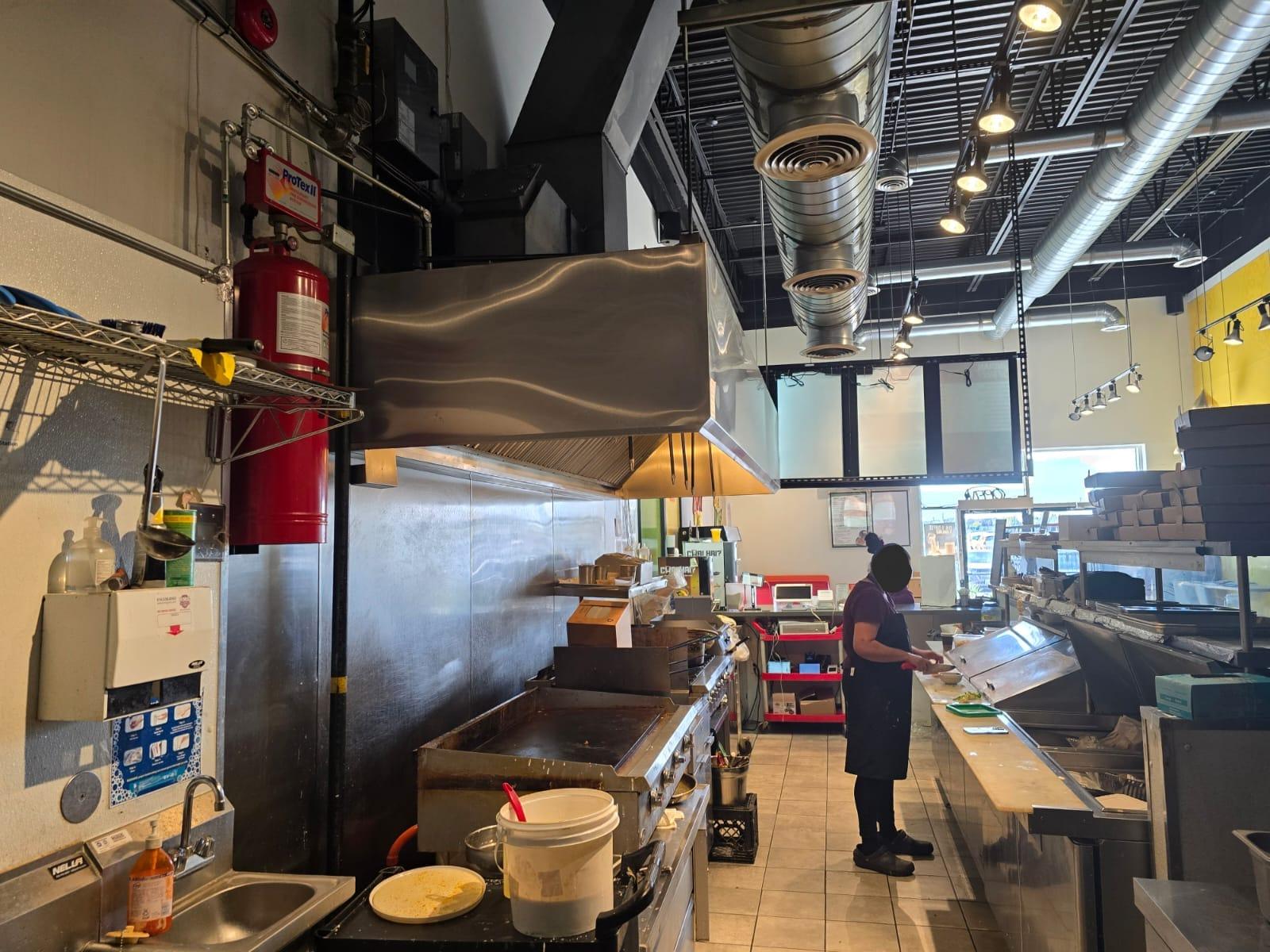 170 KINGSTON RD E UNIT B3, AJAX, 0 , 0 ,0,Restaurant,For Sale,KINGSTON RD E UNIT B3,0,1201