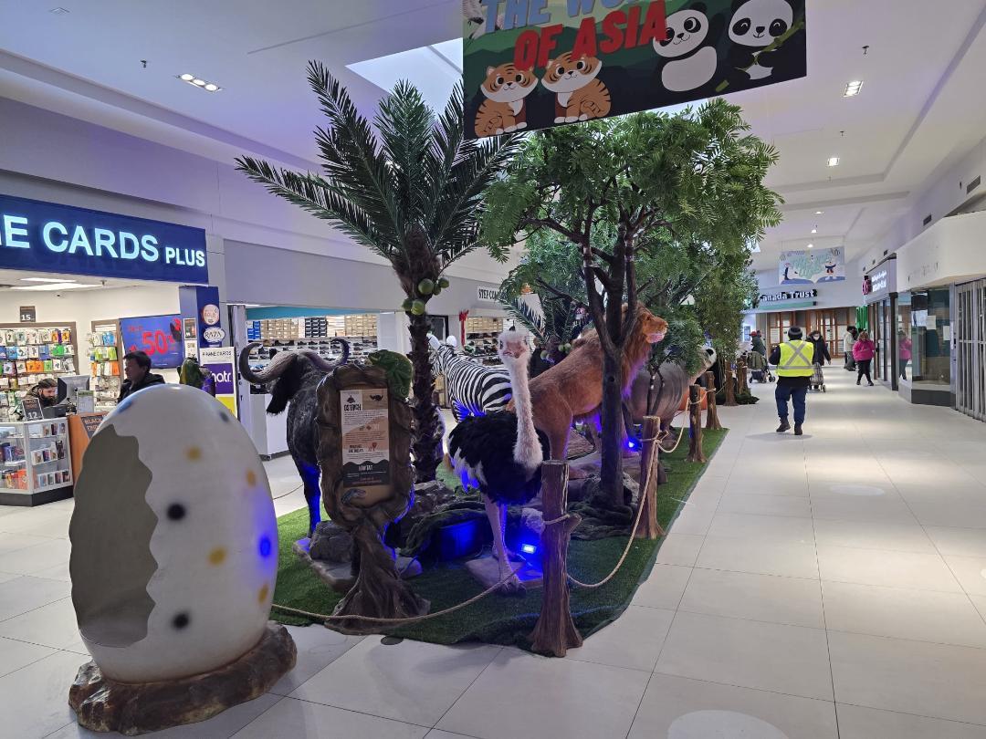 1571 SANDHURST CIRC, SCARBOROUGH, 0 , 0 ,0,Restaurant,For Sale,SANDHURST CIRC,0,1202