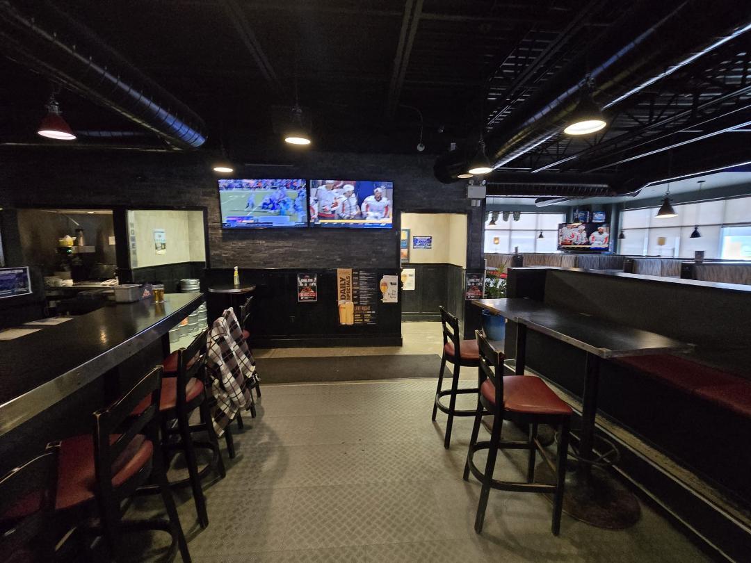 Nash Rd 1656, COURTICE, 0 , 0 ,0,Restaurant,For Sale,1656,0,1203