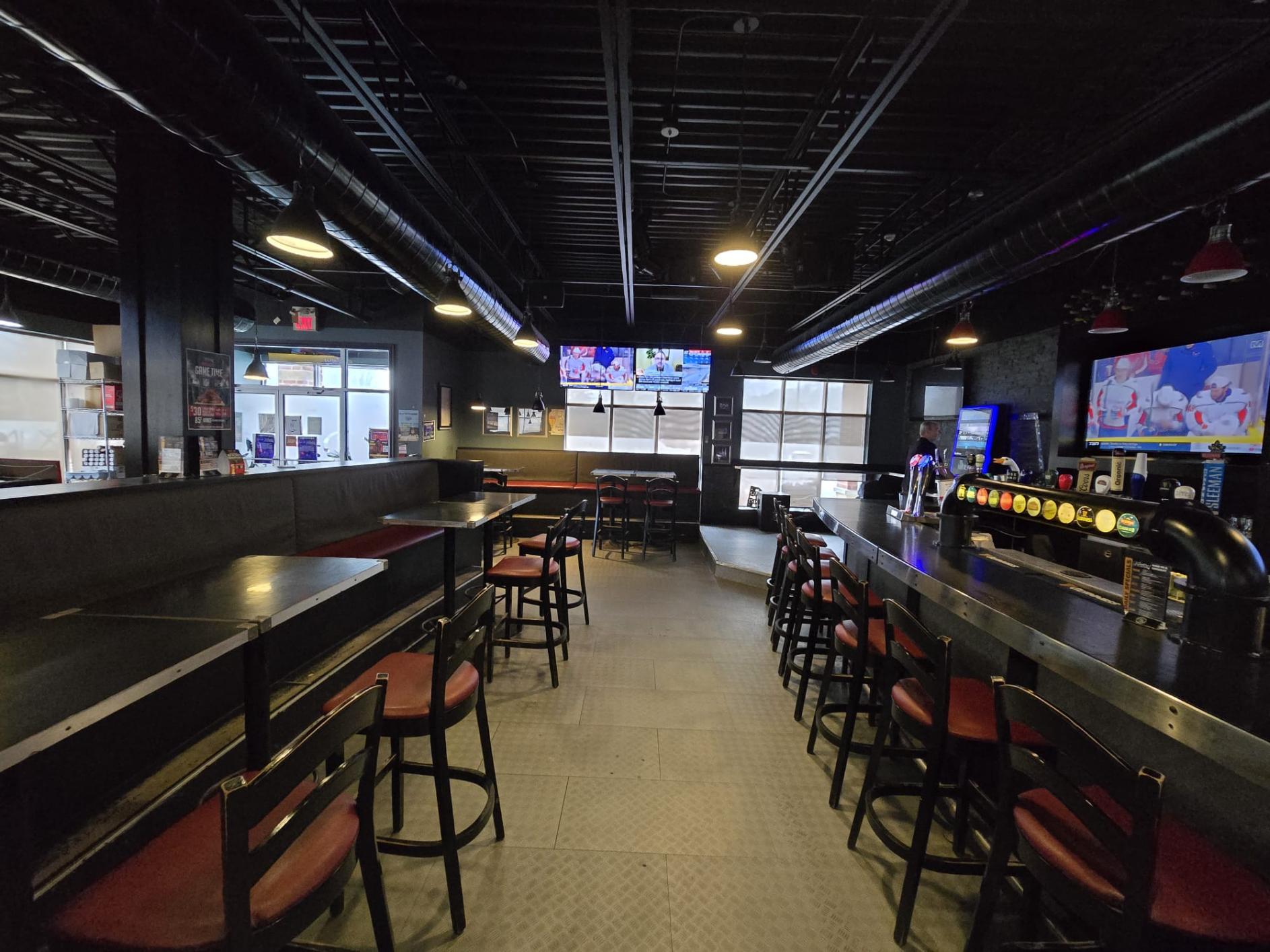 Nash Rd 1656, COURTICE, 0 , 0 ,0,Restaurant,For Sale,1656,0,1203