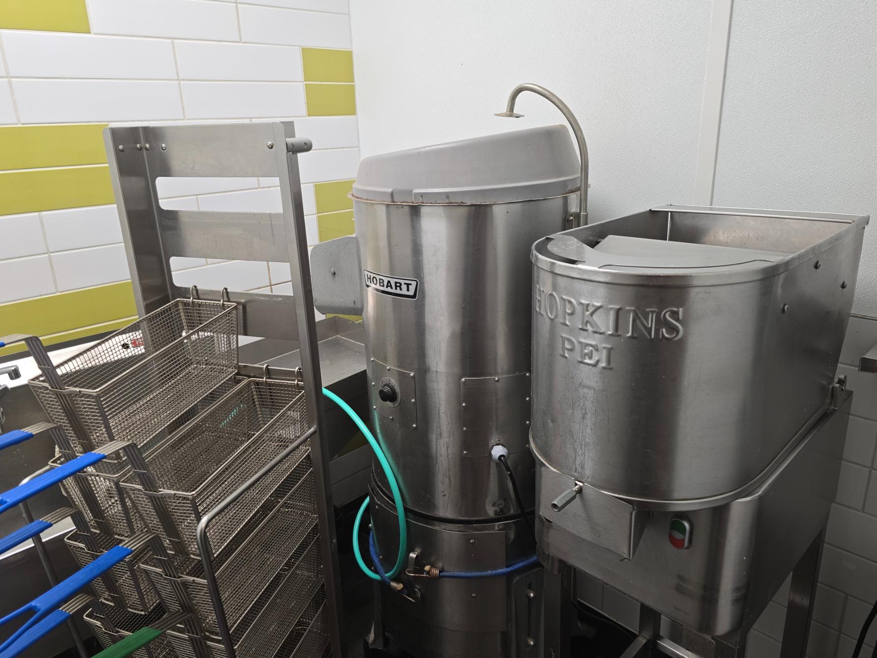 20815 DALTON RD, SUTTON, 0 , 0 ,0,Restaurant,For Sale,DALTON RD,0,1205