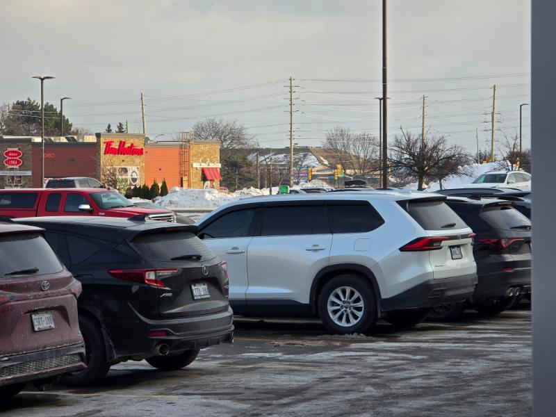 3050 GARDEN ST, WHITBY, 0 , 0 ,0,Restaurant,For Sale,GARDEN ST,0,1207