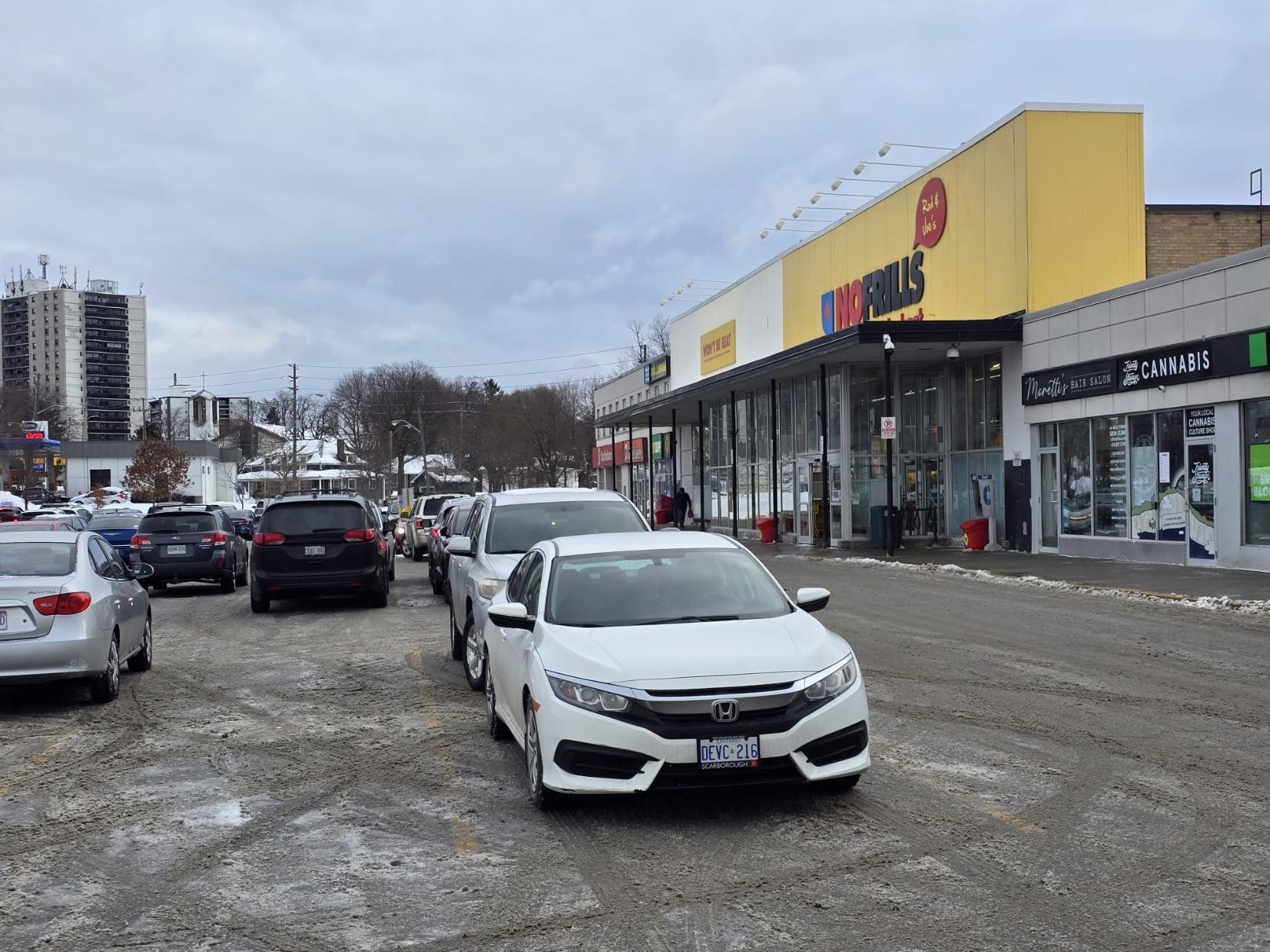 2459 KINGSTON RD, SCARBOROUGH, 0 , 0 ,0,Restaurant,For Sale, KINGSTON RD,0,1208