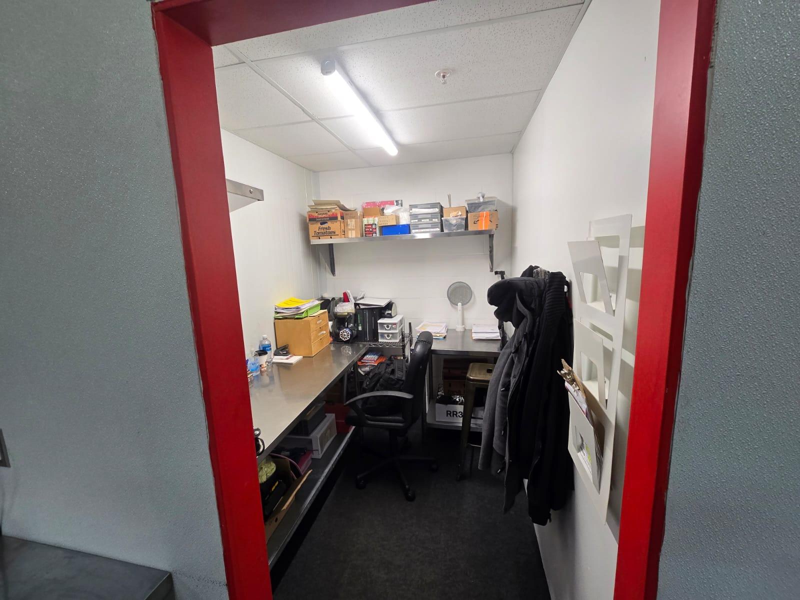 607 Kingston Rd, PICKERING, 0 , 0 ,0,Restaurant,For Sale,Kingston Rd,0,1212