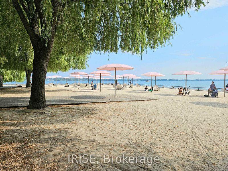 15 MERCHANTS' WHARF, Toronto, 0 , 0 ,0,Restaurant,For Sale,MERCHANTS' WHARF,0,1213