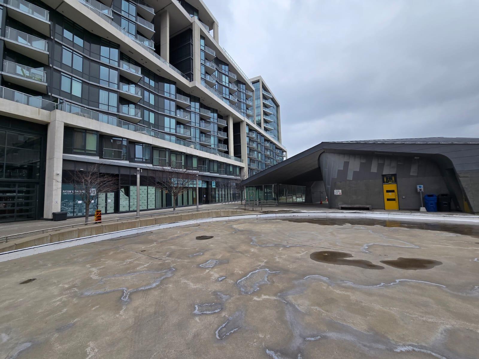 15 MERCHANTS' WHARF, Toronto, 0 , 0 ,0,Restaurant,For Sale,MERCHANTS' WHARF,0,1213