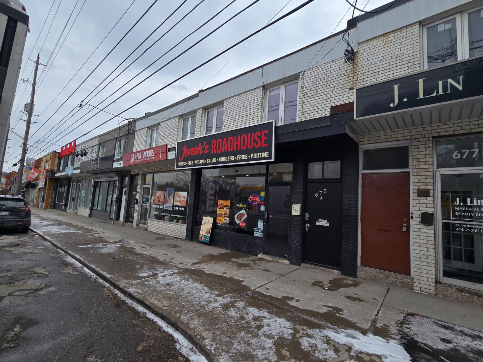 675 THE QUEENSWAY, TORONTO, 0 , 0 ,0,Restaurant,For Sale,THE QUEENSWAY,0,1215