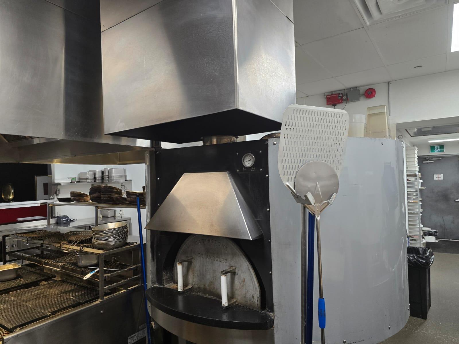 233 EARL STEWART DR, AURORA, 0 , 0 ,0,Restaurant,For Sale,EARL STEWART DR,0,1220